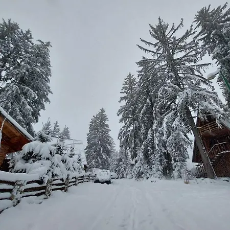 Vikendica A *